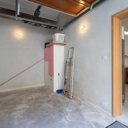 5 Bedroom Townhouse, Sleeps 22 Hébergement de vacances Sliema